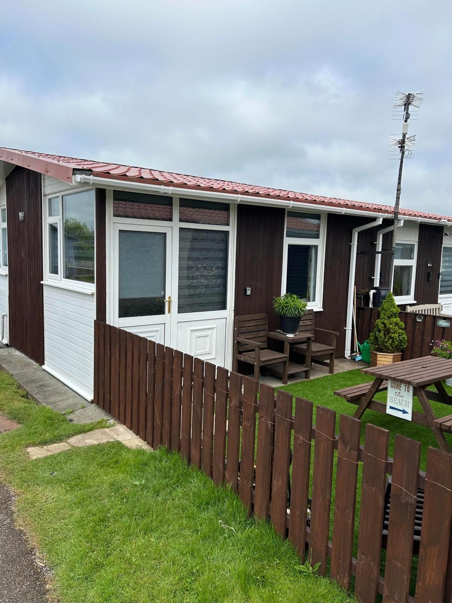 Cozy Seaside Chalet In 브리들링턴 외부 사진